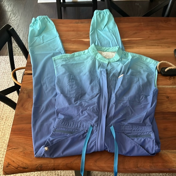 Figs Jogger Jumpsuit - Picture 1 of 2